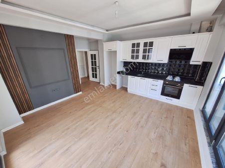 Akçay Güre Arasında Fırsat Ön Cephe 2+1 Ara Kat Daire