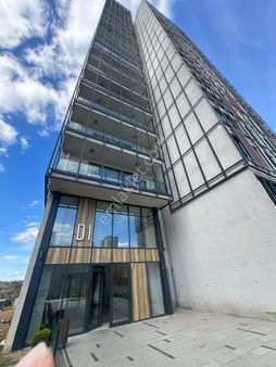 Başakşehir Ayazma Emlakkonutları Satılık 170 M2 Boş Ara Kat 3+1