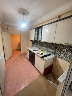 Delfa Yapı İnş'tan Site İçerisinde Otoparklı Acil Satılık 115m2 3+1 Daire