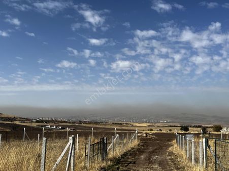 Giçik'te 250m2 97 Parselde Telli Kapılı Yaz Kış Gidilebilir