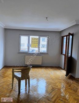 Maltepe Bağlarbaşı Münübüs Yolu Altında Asansörlü Satılık Daire