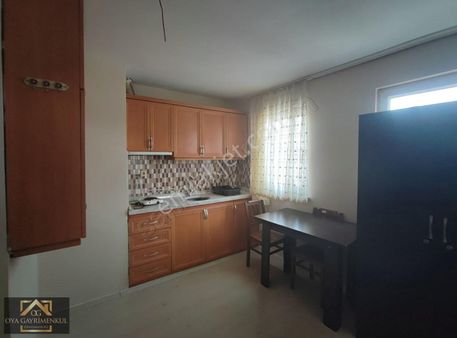 İzmit Yenişehir Mahallesinde Faturalar Dahil Studyo Daire