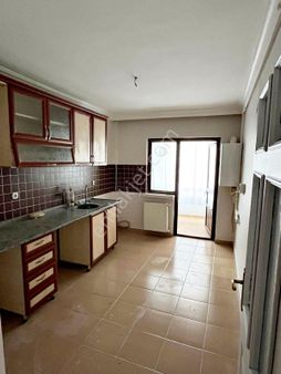 Karaağaç'ta Şeyh Şamil Cad. Yakınında 3+1 Ara Katta Masrafsız Satılık Daire!!