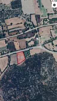 Gündoğdu Merkeze 1.5 Km Mesafede Fırsat Bağ Bahçe Tarla Niteliğinde 3.2 Dönüm Tarla...