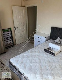 Klc Den Hasan Basri Çantay Mah.de 2+1 90 M² Eşyalı Daire