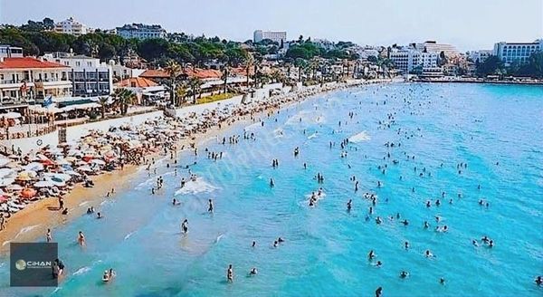 Kuşadası'nda Denize 250mt Yazlık.