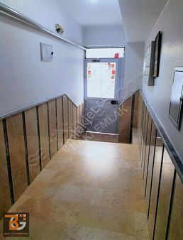 Atakent De Çok Merkezi Konum Da Tren Yakını 130 M2 3+1 Daire