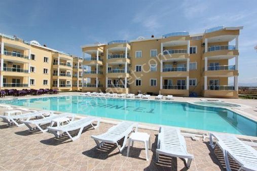 Aydın Didim Hisar Mahallesinde Deniz Manzaralı Sitede 2+1