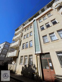 Özden Gayrimenkul'den Aksu Mahallesi'nde 3+1 Kiralık Daire