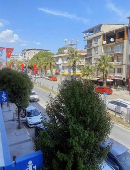 Kemalpaşa Ana Cadde Üzerinde 3+1 Satılık Daire !!!