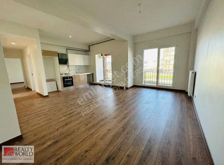 Bolluca Merkezde Yeni Sitede Satılık Muhteşem 113 M2 3+1 Arakat