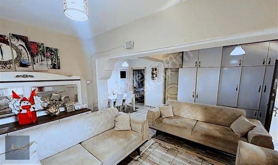 Saricam Kürkçüler De Müstakil 2 Katlı Ev