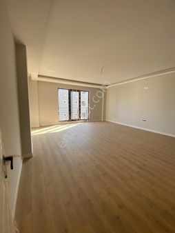 Geniş Kullanışlı Lüx Daire