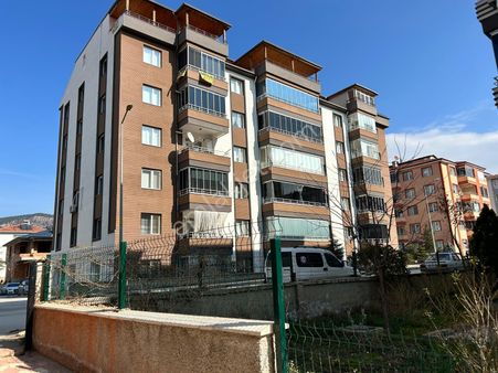 Sıla Gayrimenkulden 6+2 Dublex Full Yapılı Cumhuriyet Mahallesi Merkezi Konum