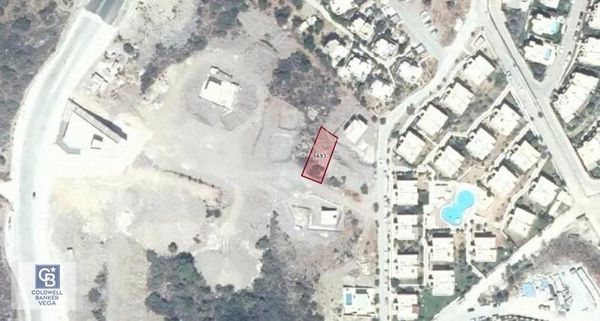 Milas Boğaziçi'nde Satılık İmarlı Arsa 349 M2