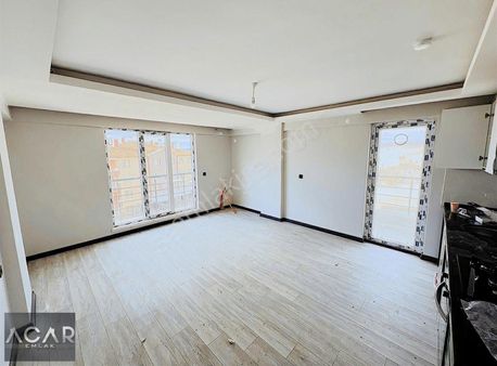 Acar Emlak"tan Yeşitepe Mah Cadde Üzeri Tam Güney 1+1 Son Kat