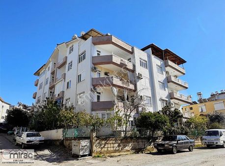 Kasaplar Mahallesi'nde Uygun Fiyata Satılık 4+1 Dubleks