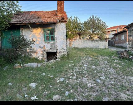 Kozak Karaveliler Mahallesinde Satılık Ev