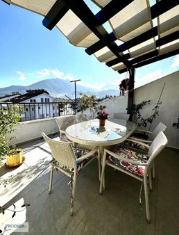 Prodıgy360'tan 4+1 Manzaralı Sahile Yakın Dubleks