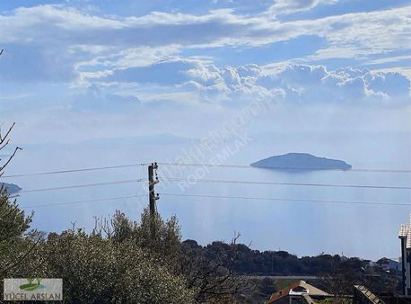 Dikili Çandarlı'da Satılık 3,5 Kat İmarlı Villa Arsası