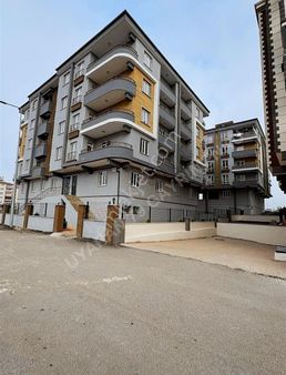 Uyaran 79 Gayrimenkul Albay İbrahim Karaoğlanoğlu Mh