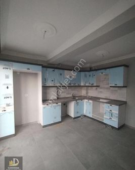 Detay Emlaktan 600 Evler Adliye Civarı 2+1 Satılık Daire !!!