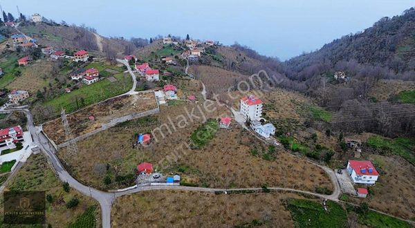 Zenith' Den Sürmene Soğuksu Mah. Eğimsiz Dümdüz Satılık Arsa