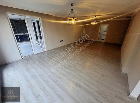 Zenith Gayrimenkul Pelitli' De Fırsat Geniş Satılık Bahçe Katı