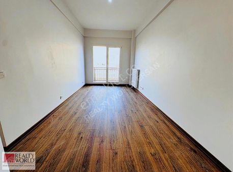 Bolluca Merkezde Yeni Sitede Satılık Muhteşem 79m2 2+1 Arakat