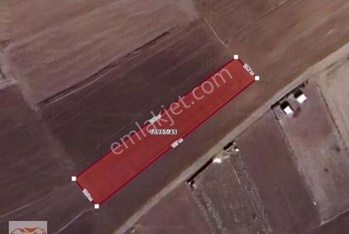 Recep Ümit Emlak'tan Uludere'de Satılık 1873 M2 Tarla