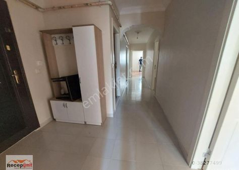 Recep Ümit Emlaktan Ertaş-dilek Caddesi Kesişiminde Satılık 3+1 Doğu-güney Cepheli Geniş Daire..