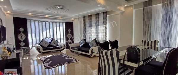 Recep Ümit Emlak'tan Ömerağa Mah. Hatboyu Caddesi Üzerinde Satılık Lüks 2+1 Daire