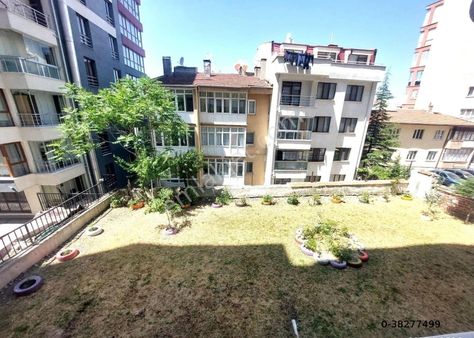 Recep Ümit Emlak'tan Akarbaşı Mahallesi Yıldıztepe Lojmanları Karşısında Satılık 4+1 Dublex Daire