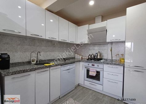 Recep Ümit Emlak'tan Şarhöyük Mahallesi Hatboyu-2 Yakını Satılık [asansörlü]3+1 Dublex Daire