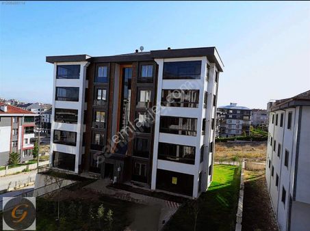 Alanyurtta Satılık Sıfır Daireler Site İçerisinde