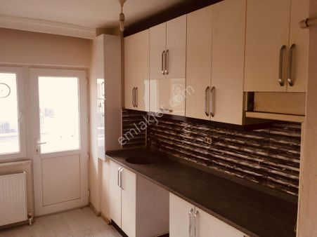 Mudanya Güzelyalı Atatürk Caddesi Üzeri 2+1 Kombili Daire