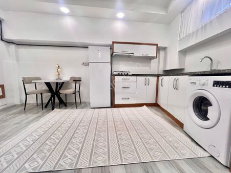 Ender Uysal Gayrimenkulden Pelitlibağda Satılık 1+1 Bahçe Katı Apart.