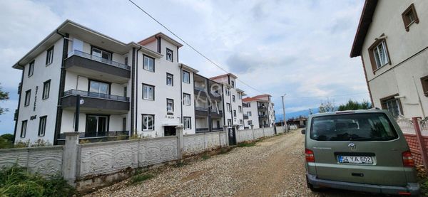 Okullar Bölgesinde Oturuma Hazır Satılık Daire