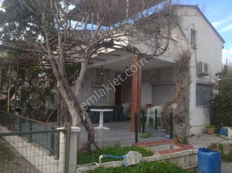 Seferihisar Akarcada Site İçinde Müstakil