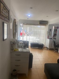 Şarampol Üçgende Satılık 60 M2 İşyeri