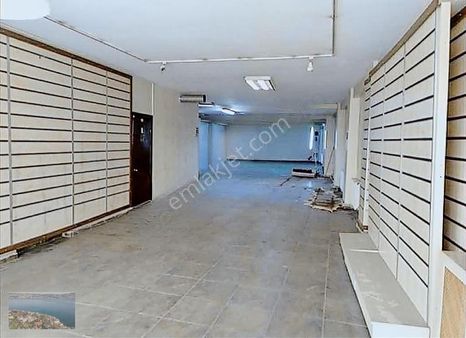 Kağıthane Altınay Caddesi Üzerinde Satılık Dükkan