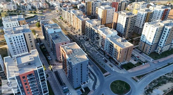 Suryapı'da ''fırsat'' Satılık 1+1 72,5 M² Oturuma Hazır Daire