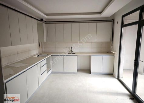 Recep Ümit Emlak'tan Çamlıca'da Satılık Sıfır Asansörlü- Özel Garajlı 3+1 Lüx Daire