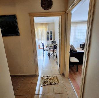 Tercih Edilen Nezih Semtte Öncephede 3 +1 Daire Eşyalı Satılık