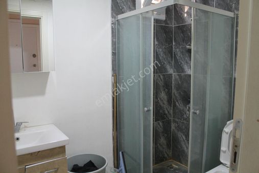 Evka 5 Site İçinde Satılık 1+1 60 Metre Kare Daire