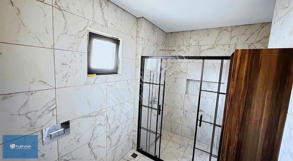 Akyarlar Kemer Mevkii Site İçerisinde Satılık 5+2 Villa