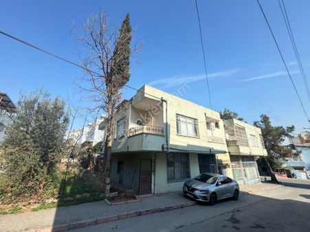 Metin Gayrimenkul`den Toroslar Osmaniye Mah Satılık Evler Ve Dükkanlar