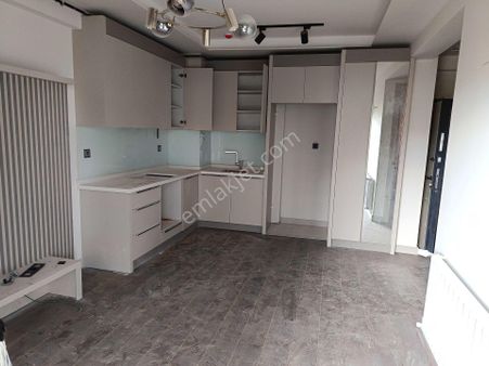 Nw Gayrimenkulden Tece Polisevi Civari Havuzlu Site İçi Satılık 2+1 Sıfır Daire