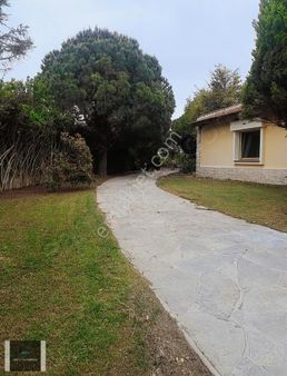 Şehir Merkezinde Doğayla İç İçe Ultra Lüks Malikane....