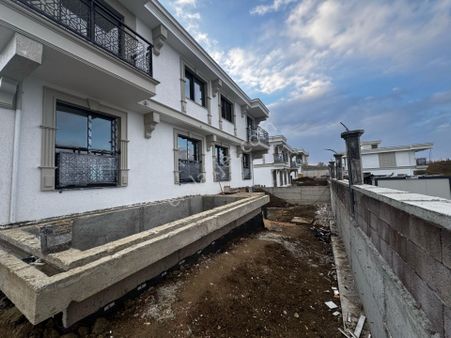 2 Ay Sonra Teslim Villalarımız